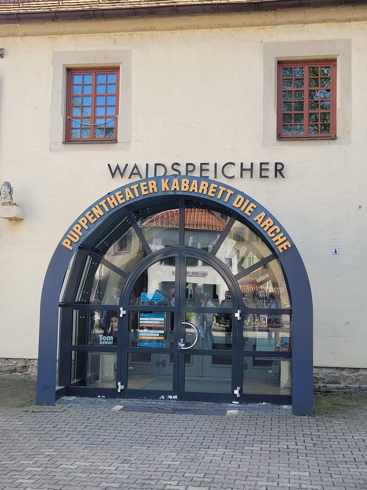 Historisches Waidspeichergebäude am Domplatz
