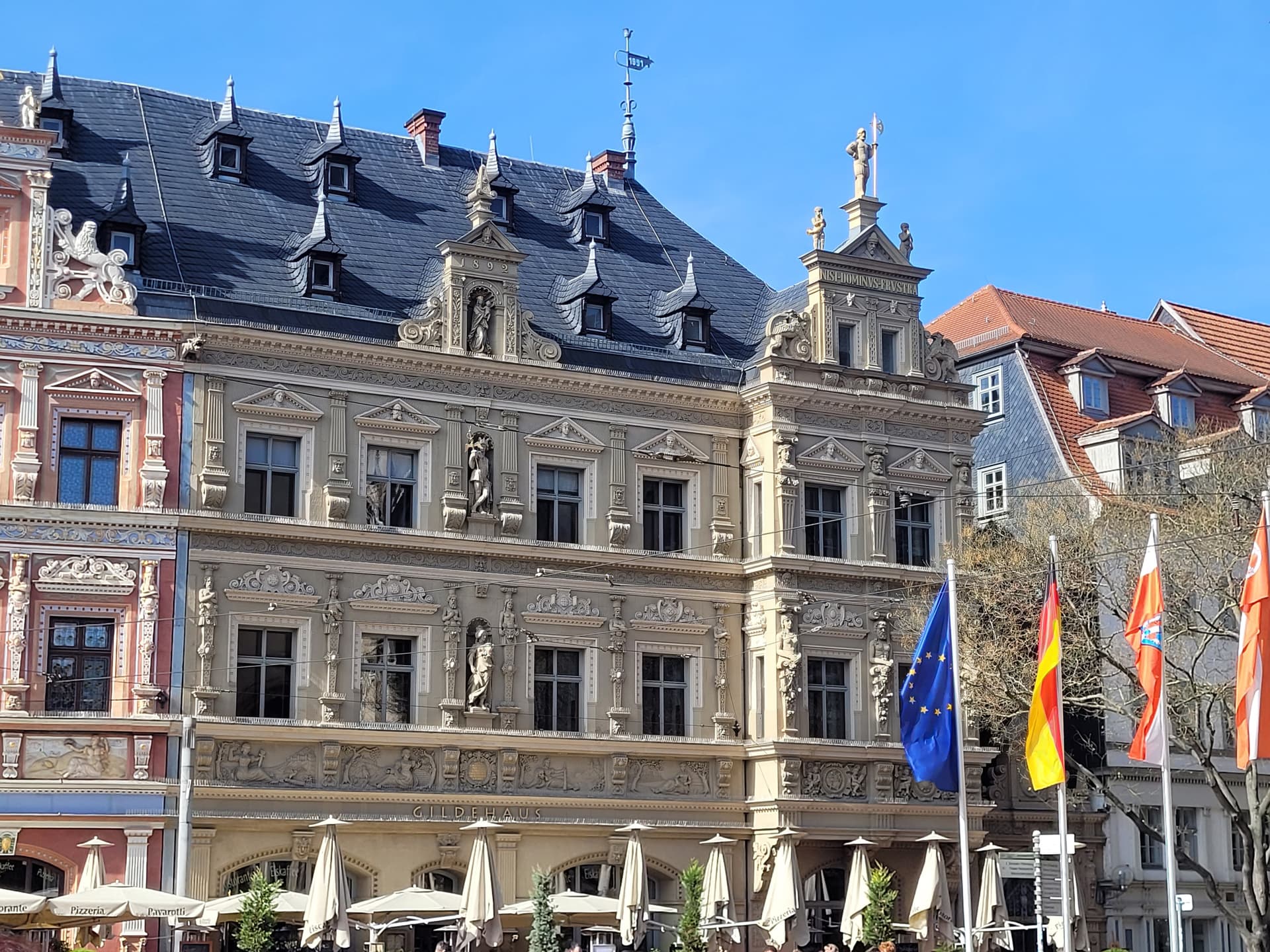 prachtvolle Bürgerhäuser am Fischmarkt