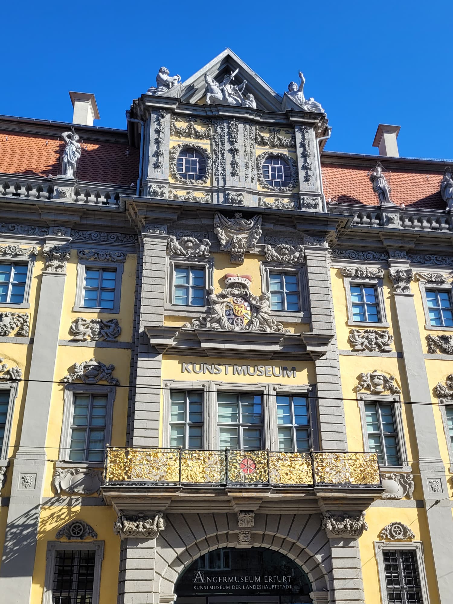 die herrliche Fassade vom Kunstmuseum