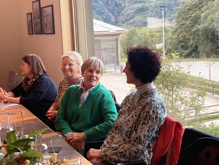 Nach der hochinteressanten Führung geht es zum gemütlichen Teil ins Weinhaus vom Eichengut.